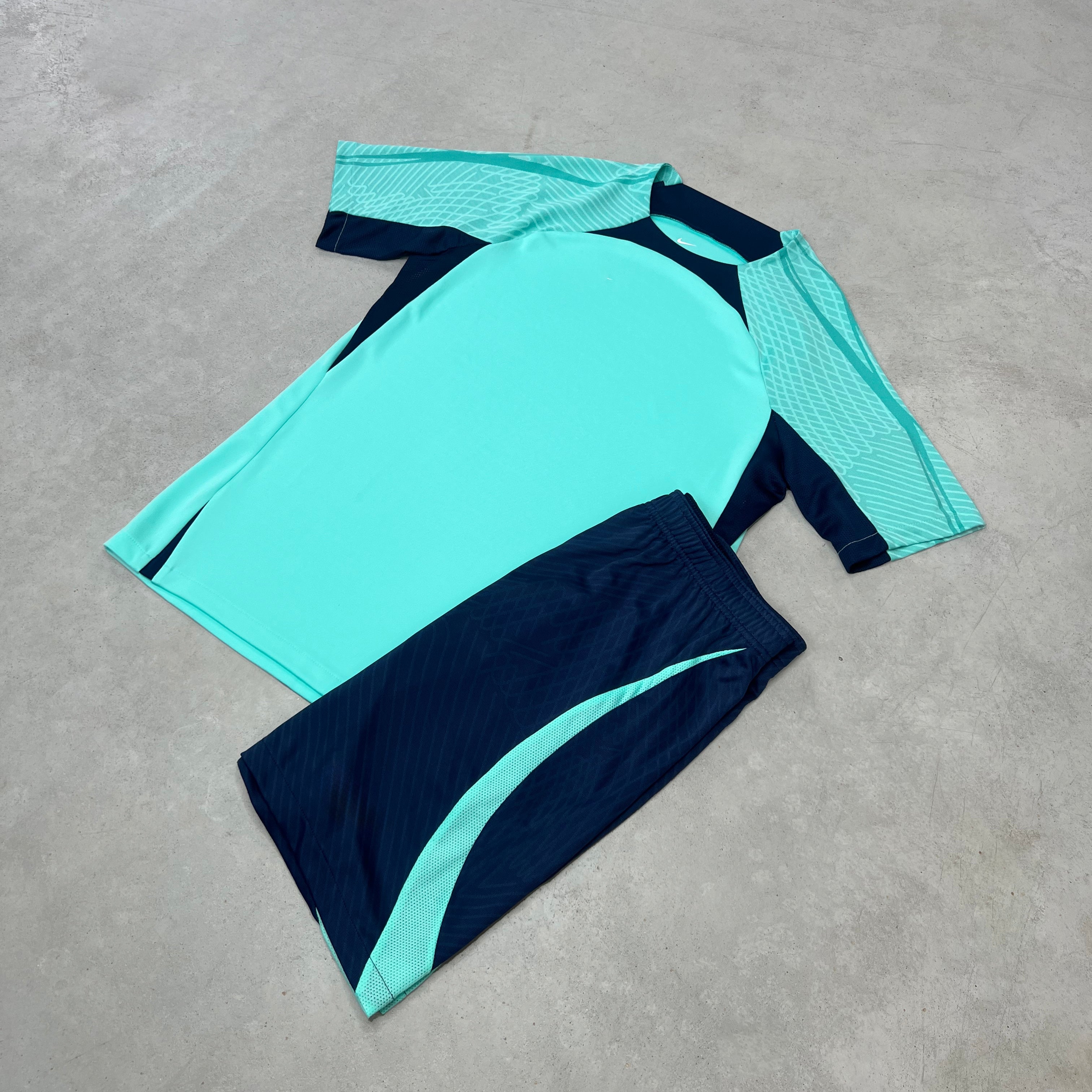 Iean® | Dri-fit Korte Broek Set